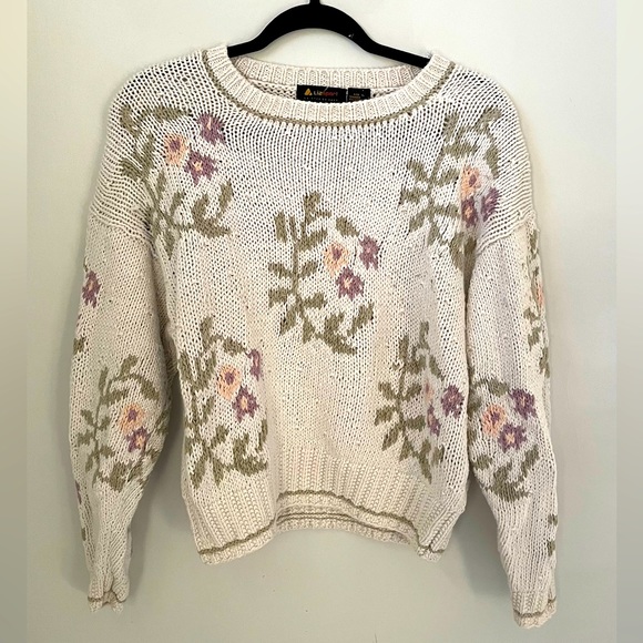 Sweaters - Liz Sport Sweater